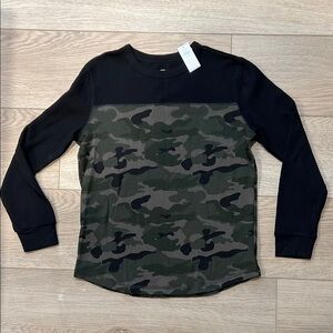 Old Navy Boys Camo Thermal Long Sleeve Shirt, Size Large (10-12)